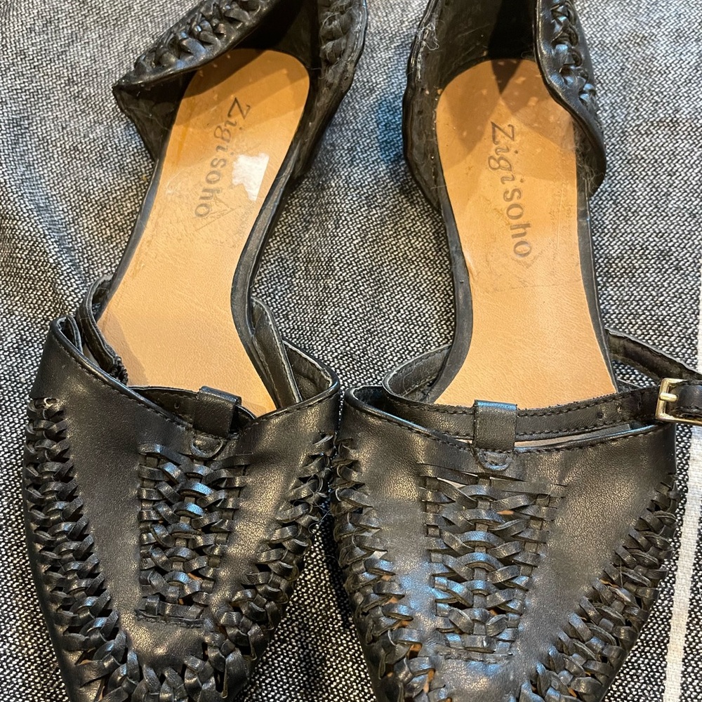 Black sandals